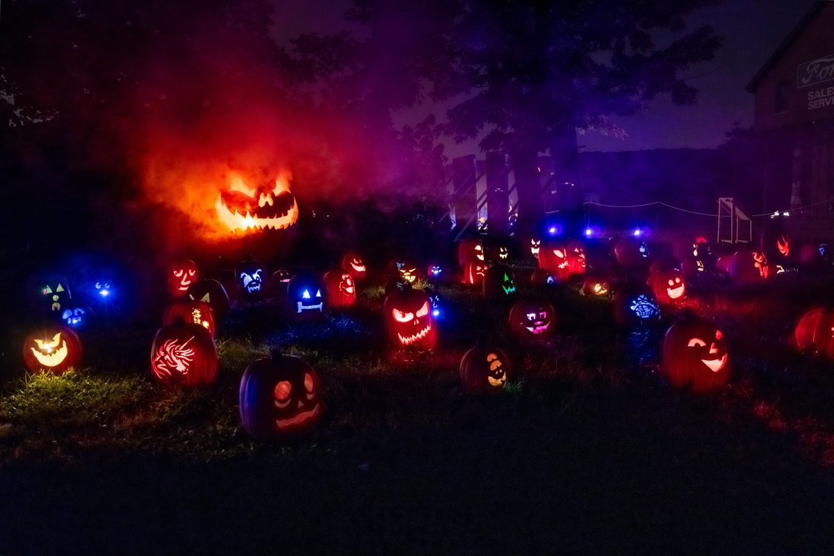 1. Pumpkins After Dark 南瓜灯夜游（Markham Museum）