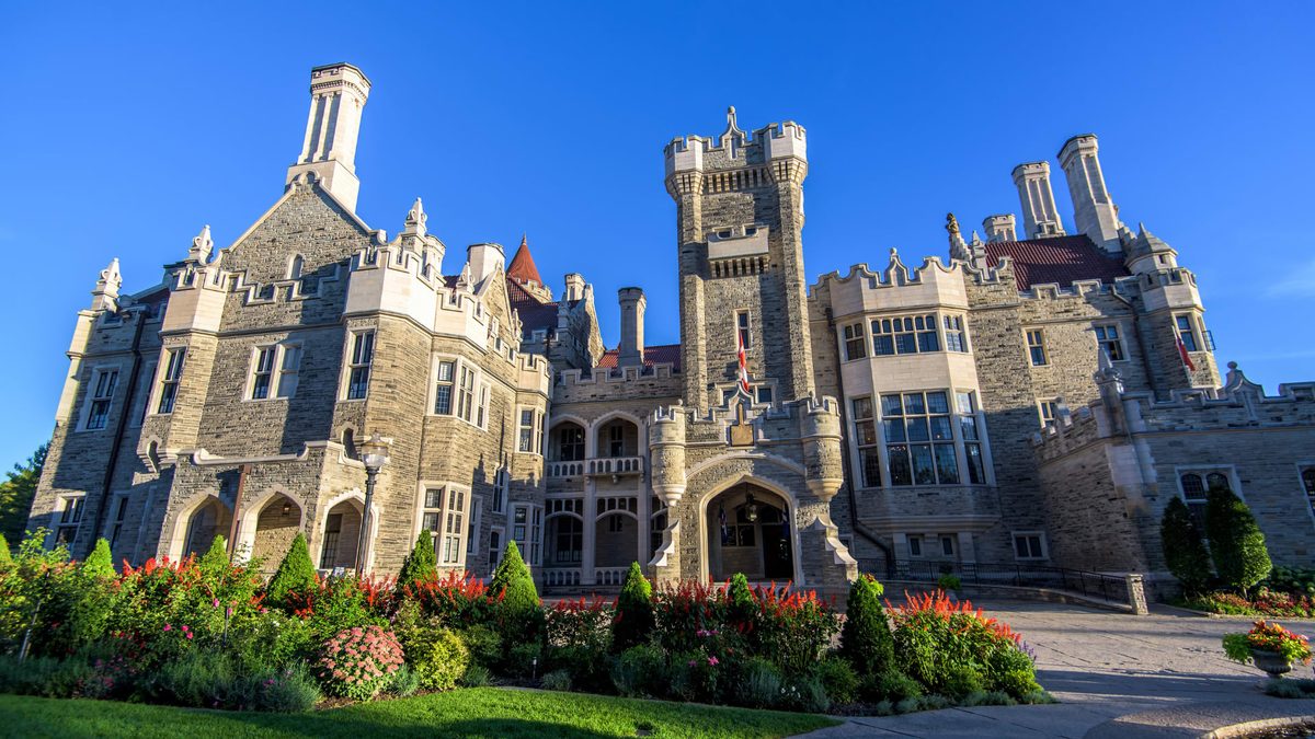 1. Legends of Horror 卡萨罗马鬼屋（Casa Loma）